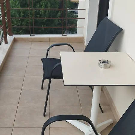 αλέξανδρος Apartment *